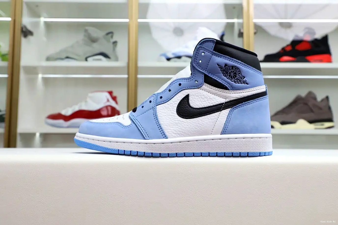 RETRO JORDAN HIGH 'UNIVERSITY AIR Kimikick OG 1 0323